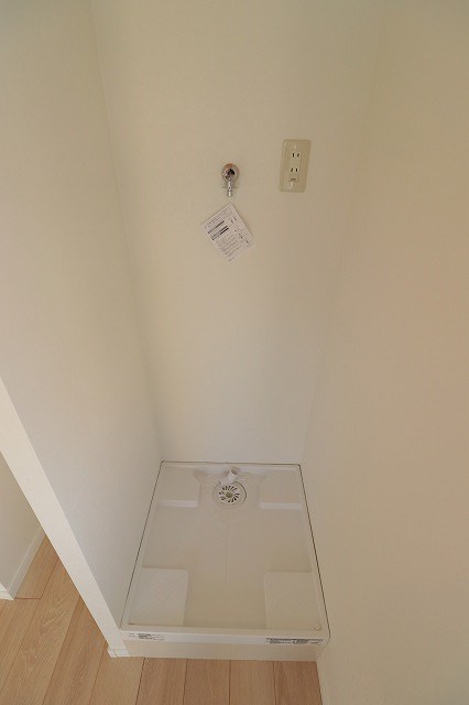 モア３ その他8