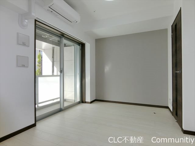 GENOVIA南行徳skygarden リビング