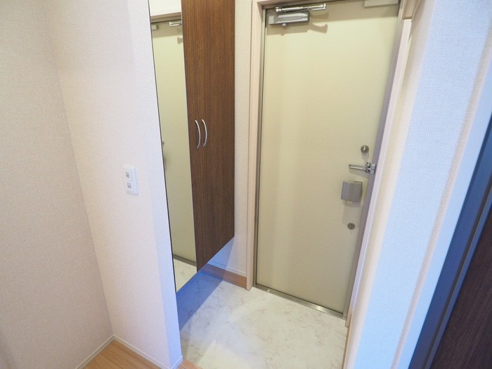 Regulus(レグルス)C棟 玄関