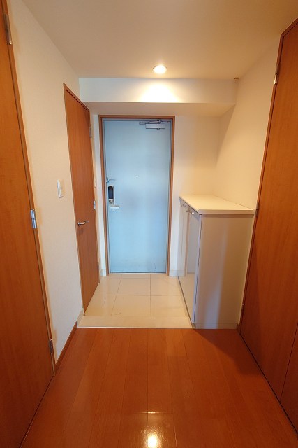 パシフィックロイヤルコートみなとみらいアーバンタワー 玄関