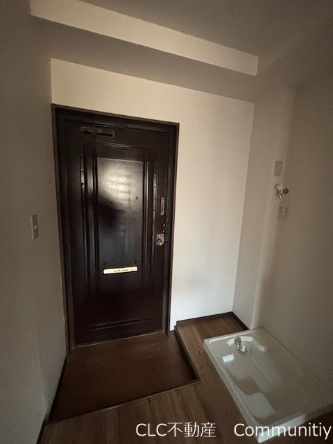 トーシンハイツ堀江 玄関