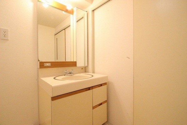 LAZ KONANDAI その他2