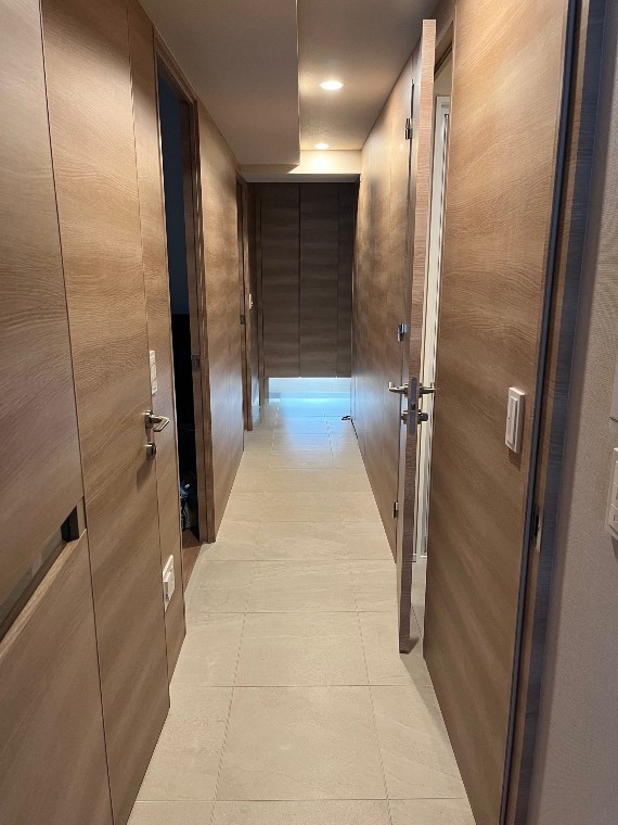 アールブラン武蔵新城 玄関