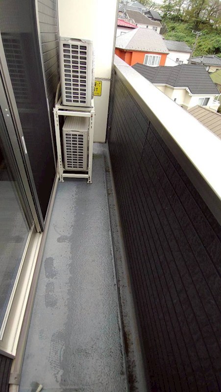 ルストーレ能見台 ベランダ