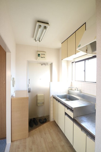 メモリーハイツ 玄関