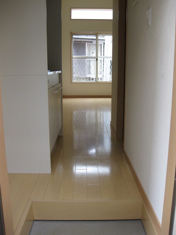 ルシエル横浜南 玄関