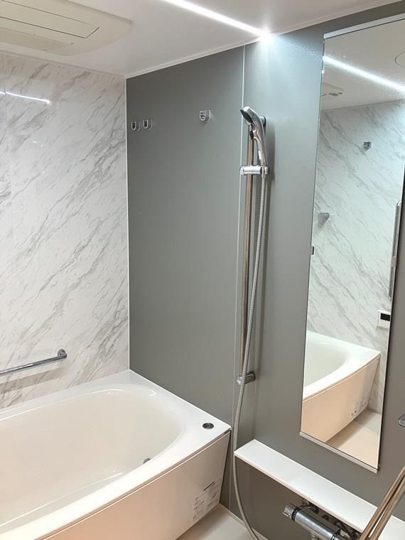 プレミスト横濱反町 風呂画像