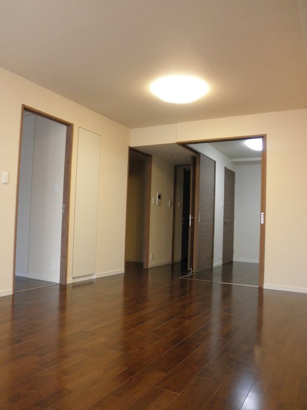 ポレスター川崎 玄関