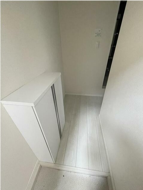 ヒルズ上大岡 玄関