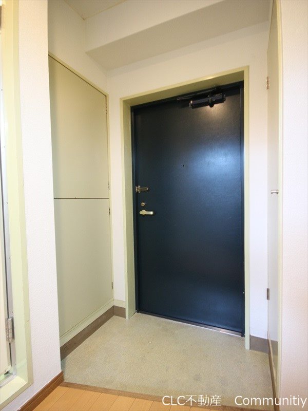 ウラヤスプラザ  玄関