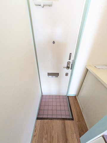 シャンブル金沢文庫 玄関