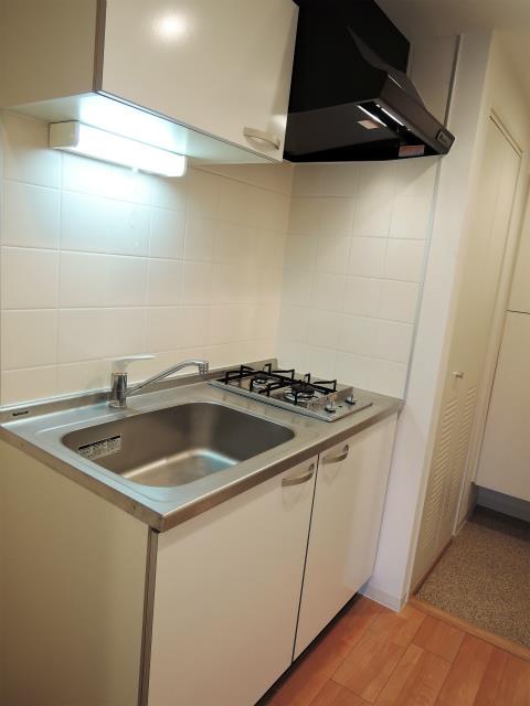 アーバン・スクエア川崎平間 キッチン