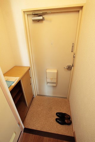 シャルムフカセ 玄関