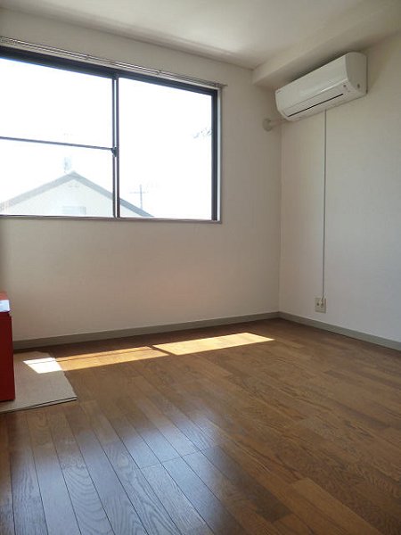 望星ビル ベッドルーム