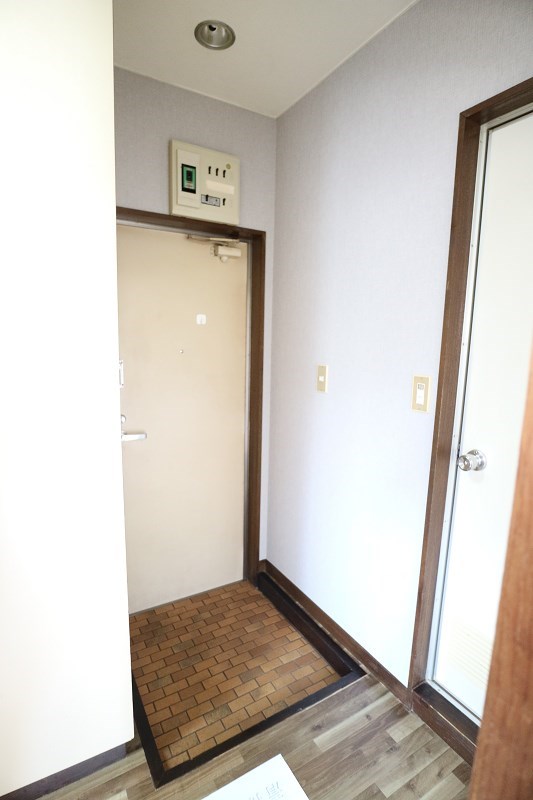 ユーハイム 玄関