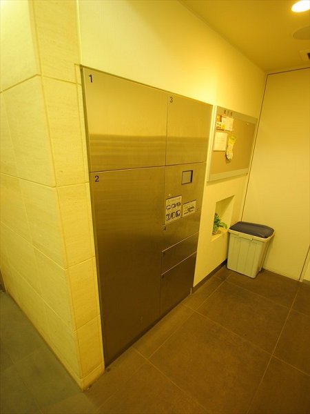 ステーション・タワー・ウラヤス その他8