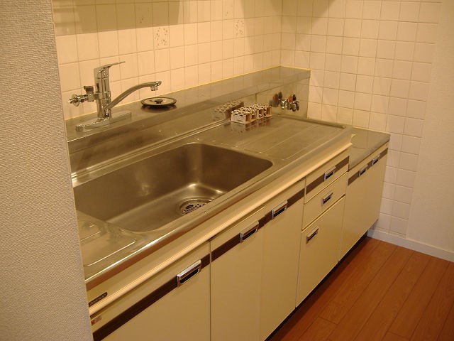 新川崎ロイヤルパレス キッチン