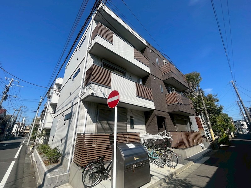 雫邸 201号室 外観