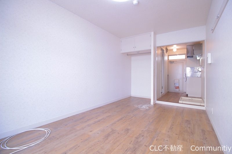 モア6 リビング