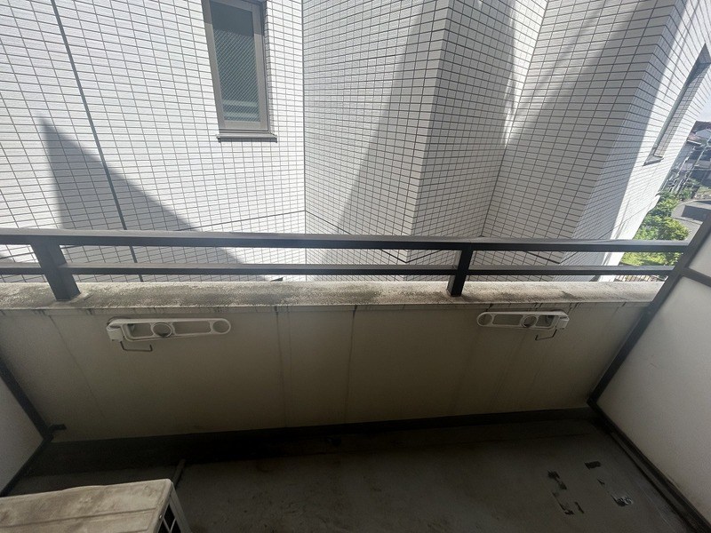 根岸公園ダイカンプラザシティ ベランダ