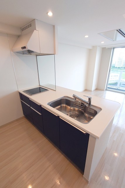 パシフィックロイヤルコートみなとみらいオーシャンタワー  キッチン