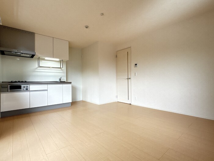 アピーズ リビング