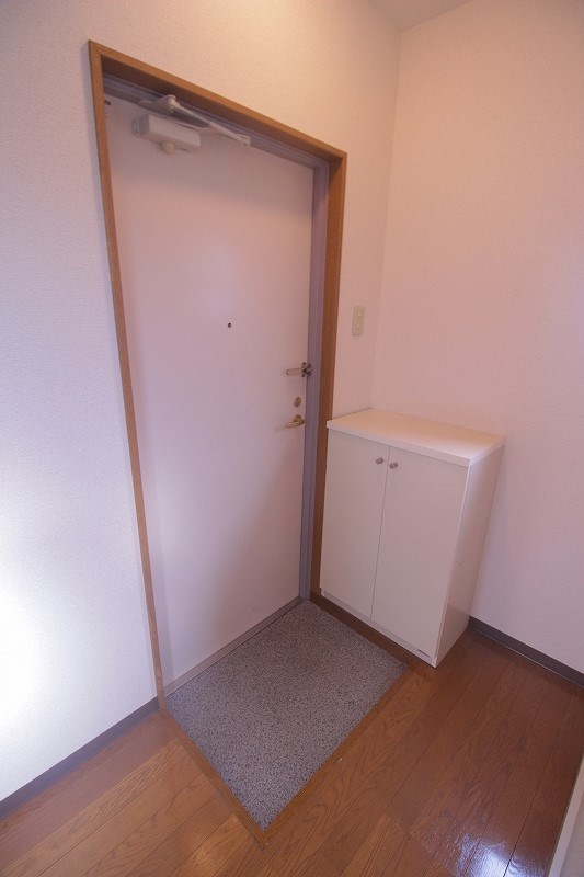 第５三和ビル  玄関