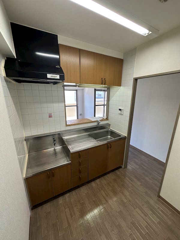 エマーレ新川崎 キッチン