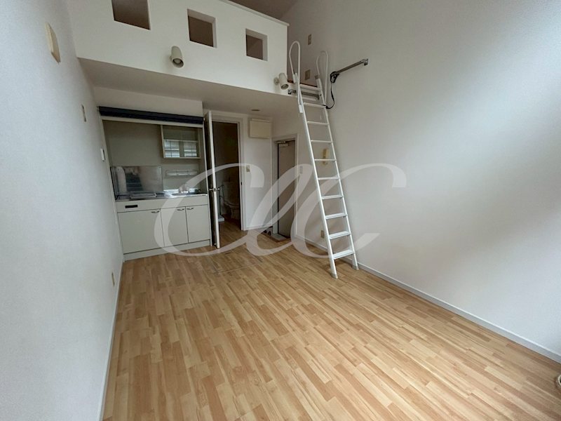 プリマ六番館 リビング