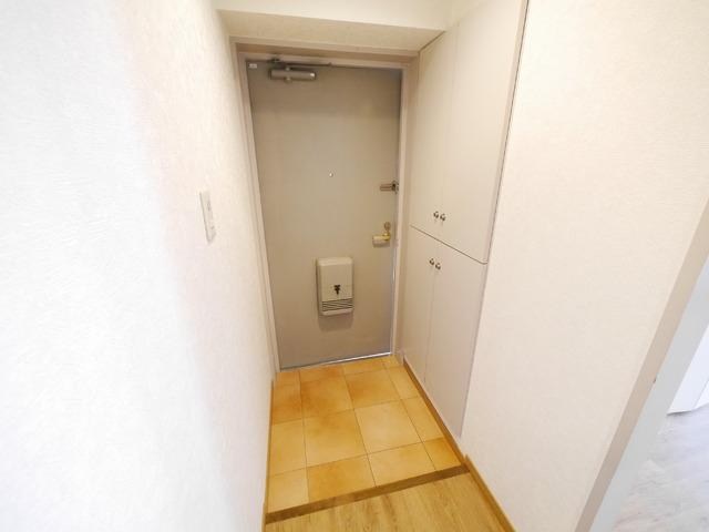 ヴェルドゥミール 玄関