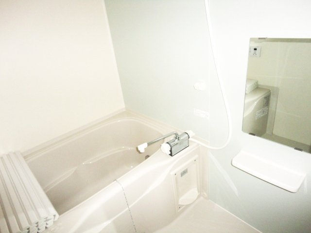 サンフォレスタ２番館 風呂画像