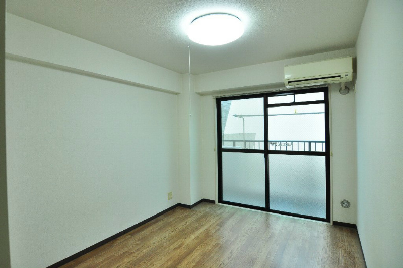 ファウンテン90 リビング