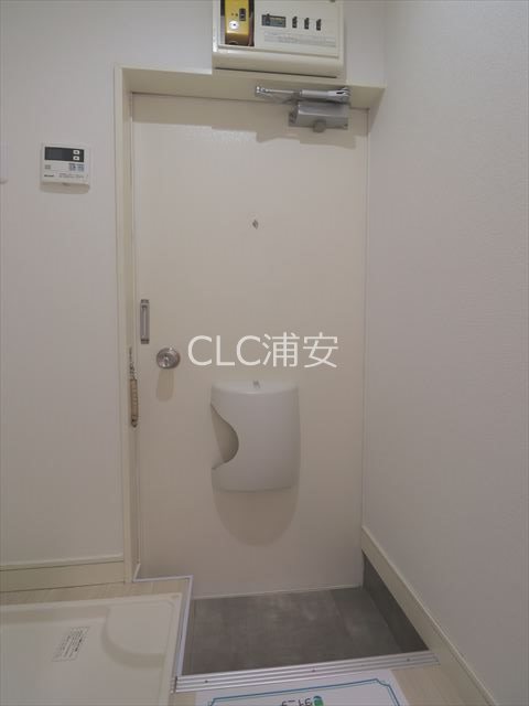 セントメゾン浦安 玄関