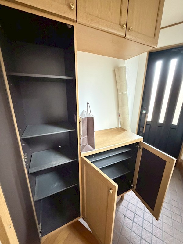 三春台戸建 玄関