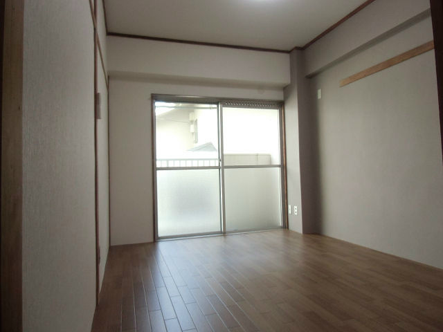 深行ビル   ベッドルーム