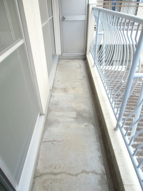 深行ビル   ベランダ