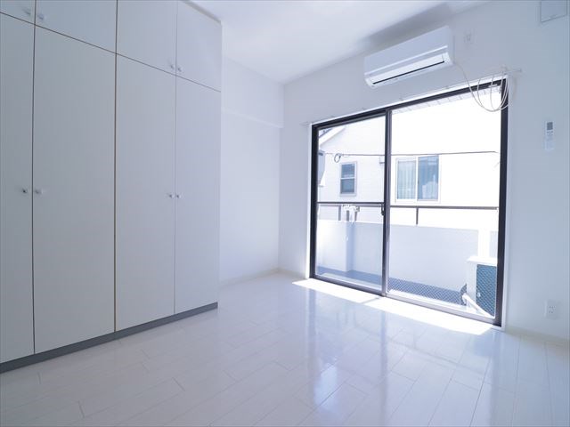 ユタカローズガーデン ベッドルーム