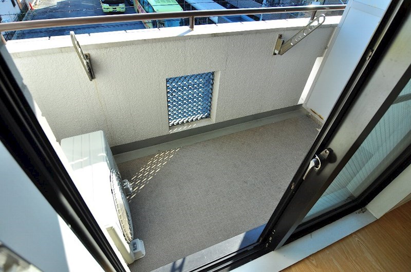 ローズマンションＦ-11番館 ベランダ
