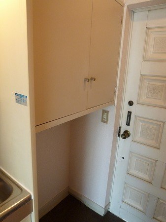 ローズアパートＲ6 玄関