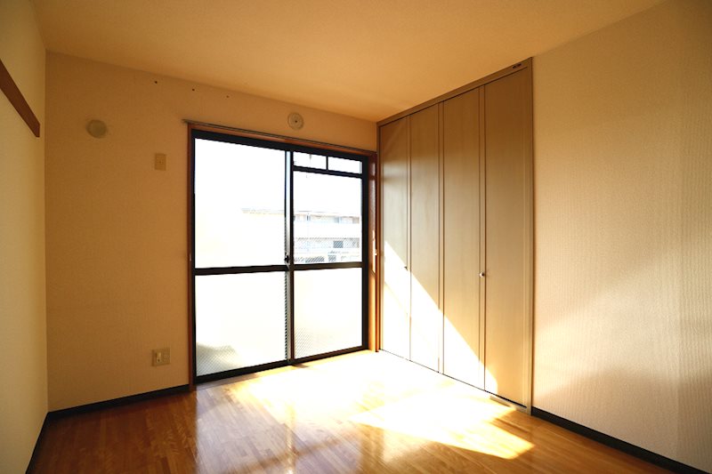 ガーデンハイツ小澤   ベッドルーム