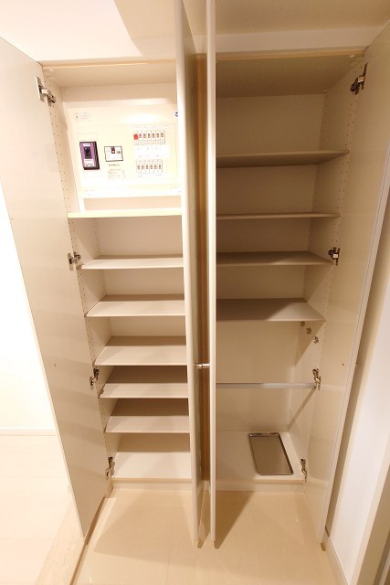 パシフィックロイヤルコートみなとみらいアーバンタワー その他4