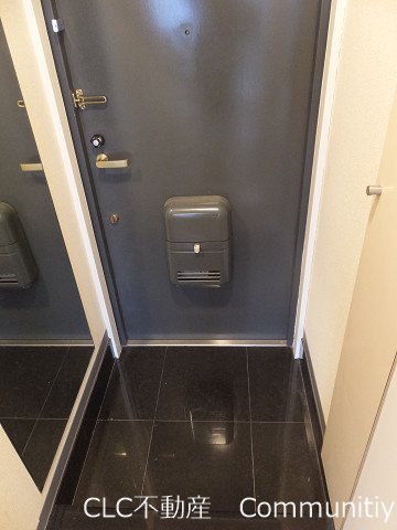 ローズガーデン３６番館 玄関