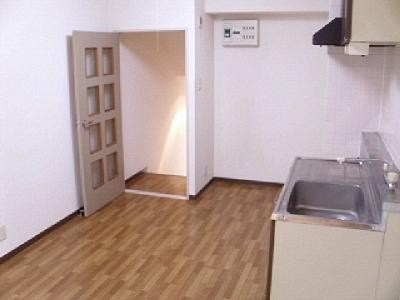 プロシード金沢文庫 リビング