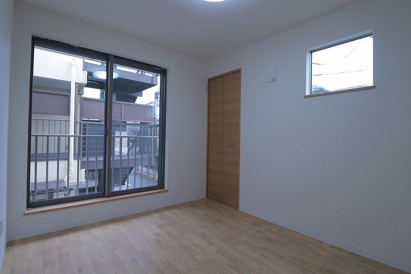 アットリラ南行徳  リビング