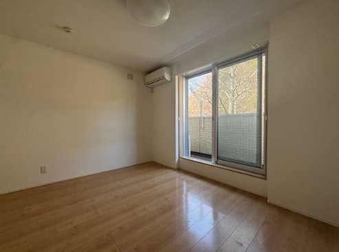 casa　furtuna横浜柴町 リビング