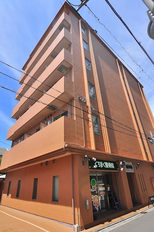 ヨコハマKYTビルディング  407号室 外観