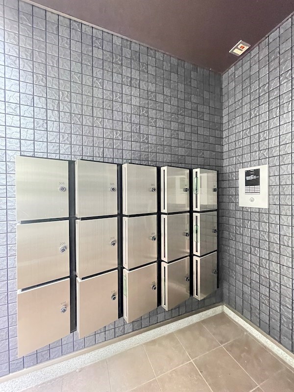 グランヴィーネ　Ichikawa その他10