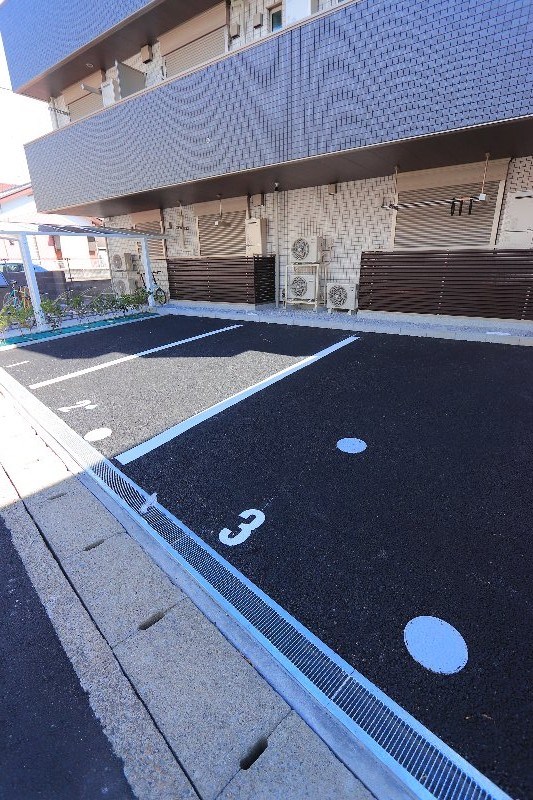 グランヴィーネ　Ichikawa その他13