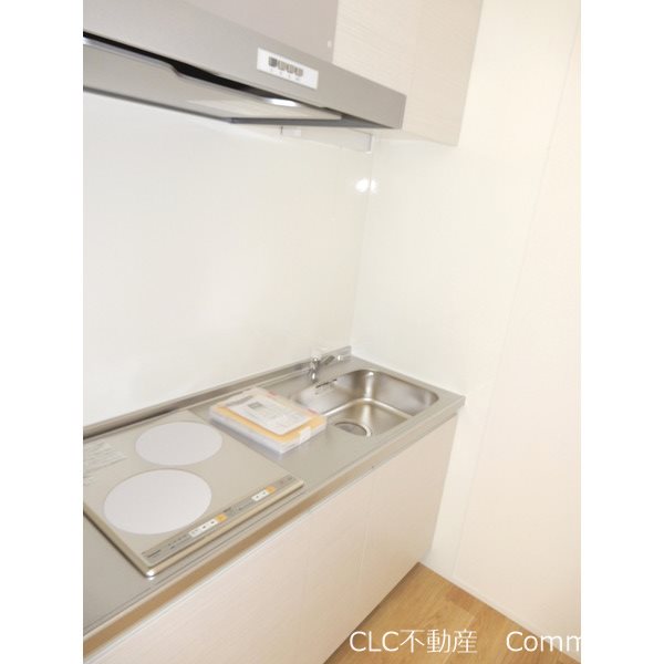 グランヴィーネ　Ichikawa キッチン