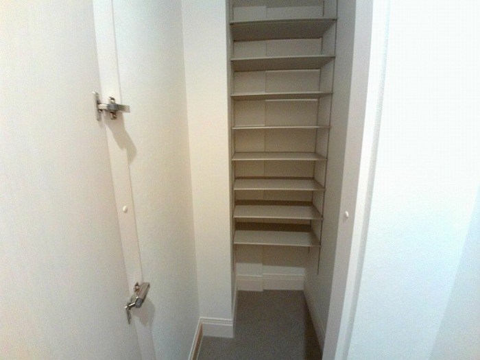 グランドウエスト横浜 玄関